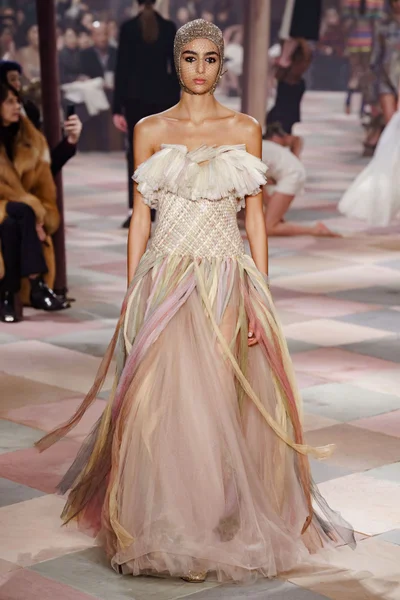 Look 31